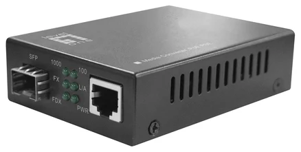 LevelOne mediju pārveidotājs RJ45->SFP GE PoE