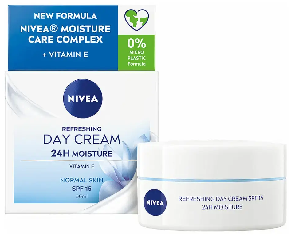 NIVEA Essentials Refreshing Day Cream SPF15 50 Ml