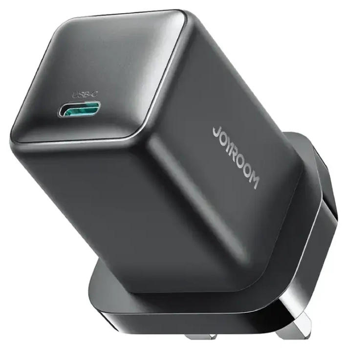 Joyroom JR-TCG18 kelioninis įkroviklis | 65W | GaN | USB-C | juodas