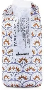 Davines This Is a Medium Hold Modeling Gel 8.45 Oz/ 250 Ml