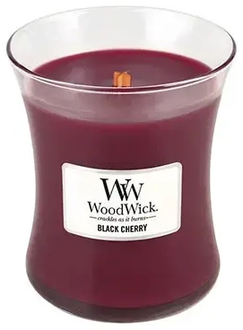 WoodWick Black Cherry aromatinė žvakė su medine dagtimi 275 g