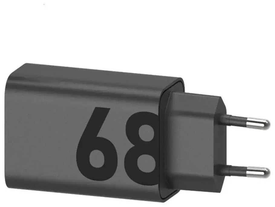 Motorola TurboPower travel charger | 68W | USB-C | with USB-C to USB-C cable included | black